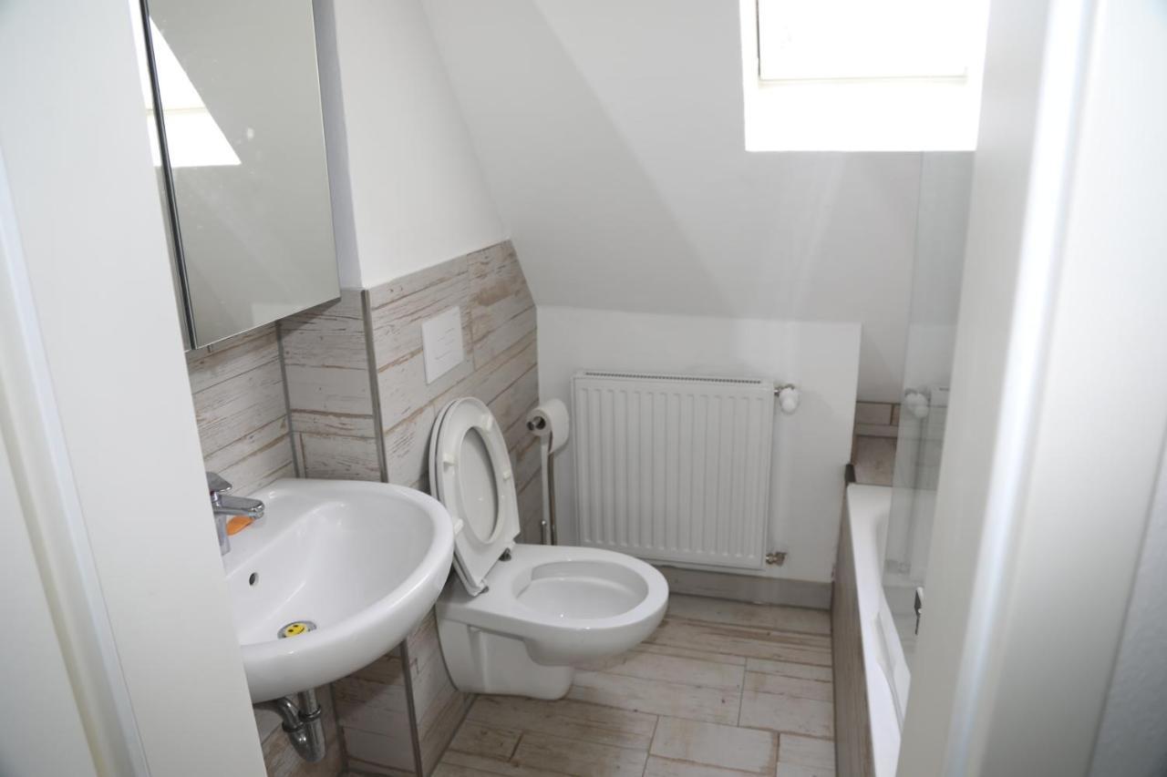 Ferienwohnung Kassel - 2 ภายนอก รูปภาพ